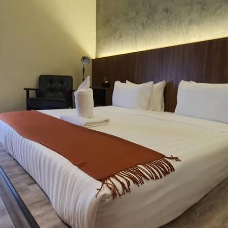 Vista Hotel Tawau Exteriör bild