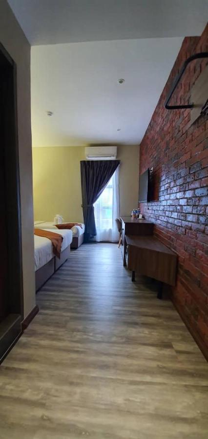 Vista Hotel Tawau Exteriör bild